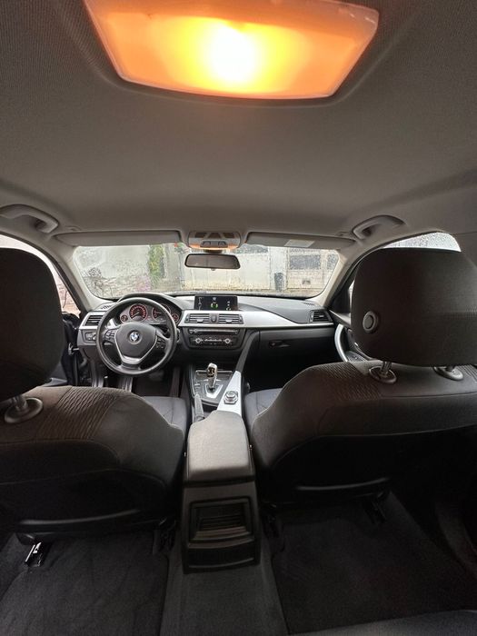 BMW Seria 3 F30 320 I