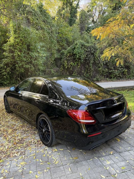 Mercedes E220d AMG/Designo