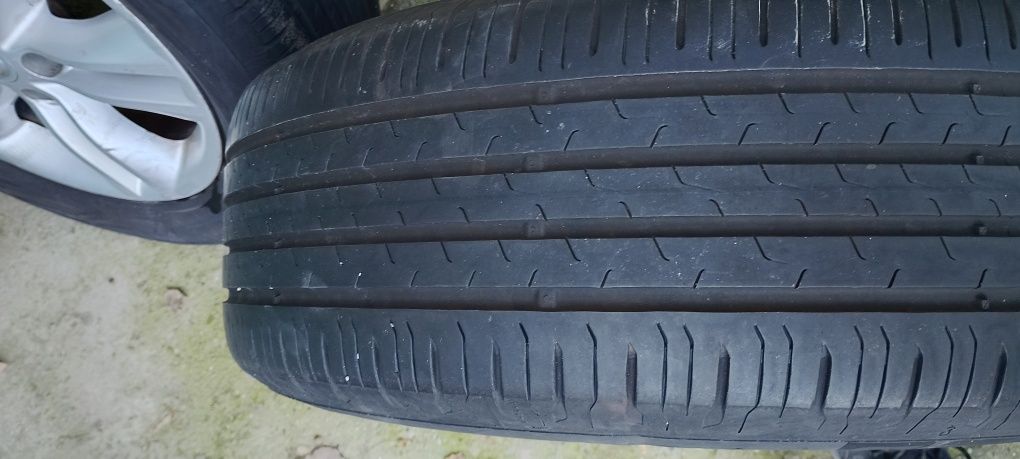 продават се гуми 215/60/17