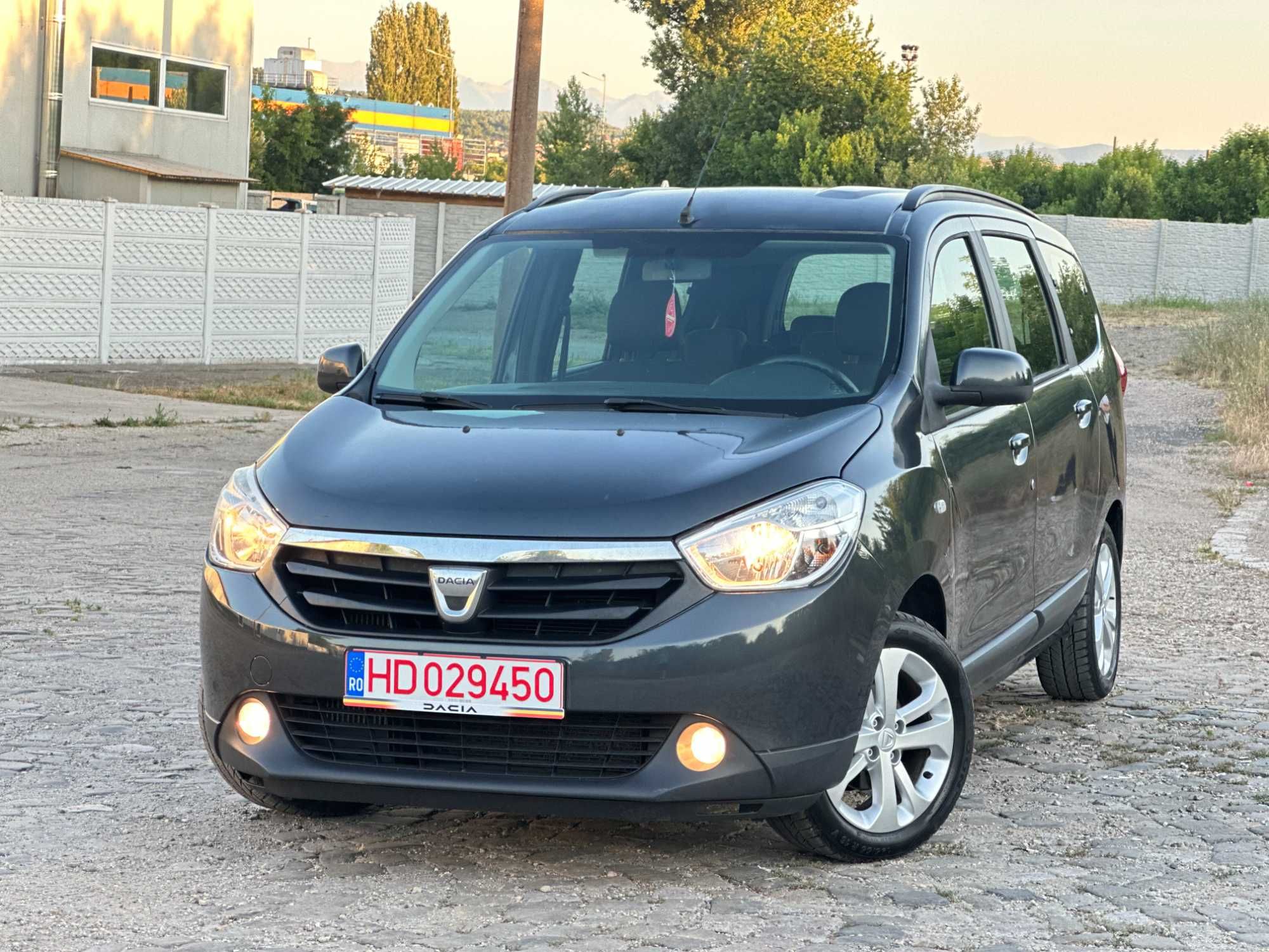Dacia Lodgy*1.5 D*clima*7 locuri*euro 6*navi*af.2016*nr.rosii*factura!