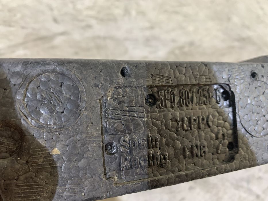 Absorbant soc armatura bara fata Seat Leon, 2020, 2021, 2022, 2023, cod origine OE 5F0807251G