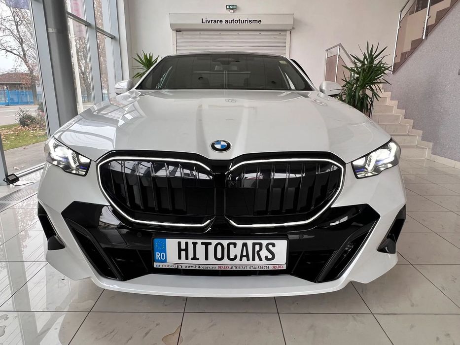 BMW Seria 5 Garanție producator 4 ani - 200.000km/5 ani - 100.00km service inclus