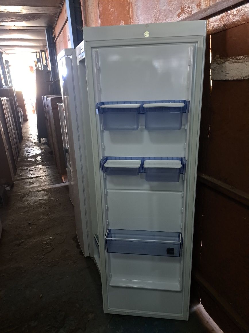 Хладилник/охладител Грам/Gram 354 литра