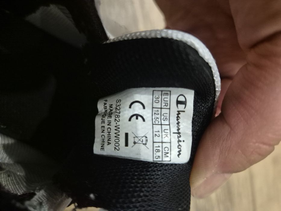 Маратонки на Champion