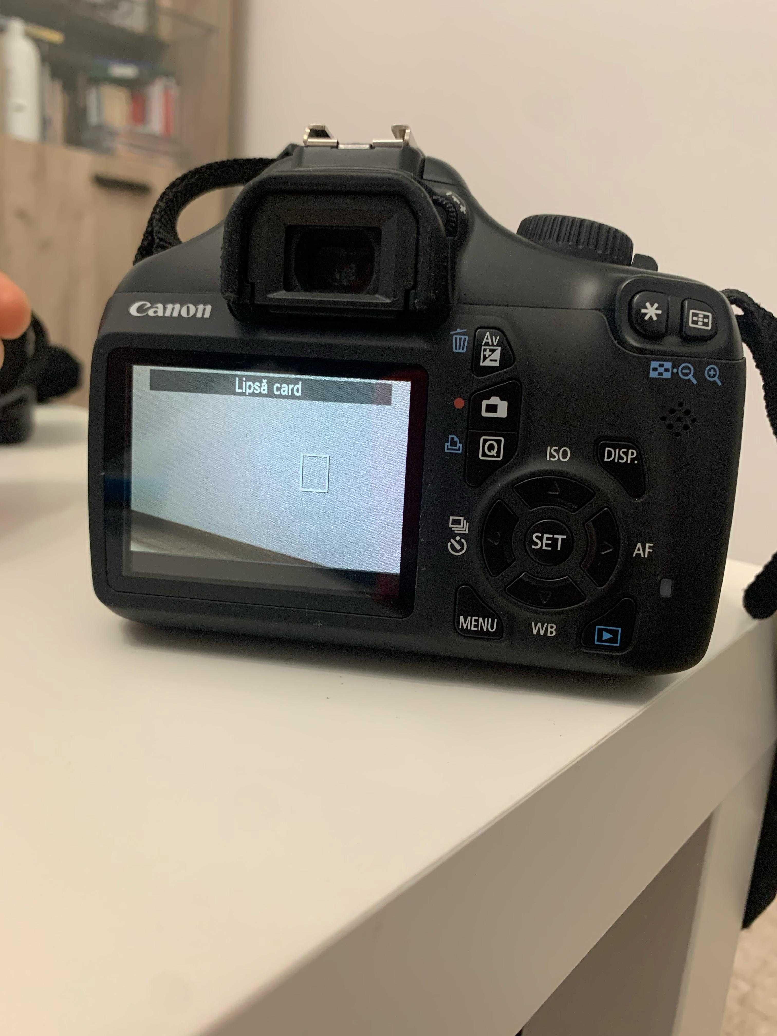 Canon EOS 1100D + Obiectiv EFS 18-55mm + 3 acumulatori
