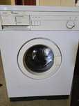 Продавам пералня Whirlpool