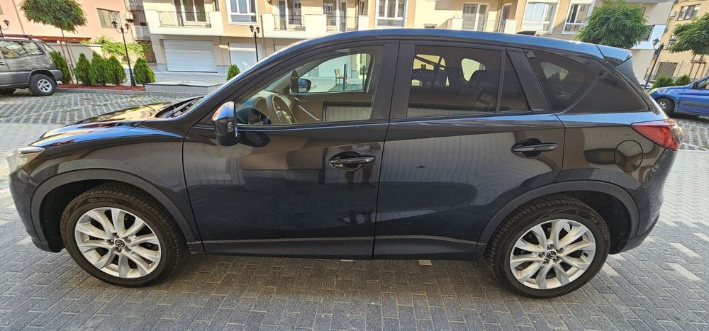 Продавам Мазда сх5 дизел 2012г