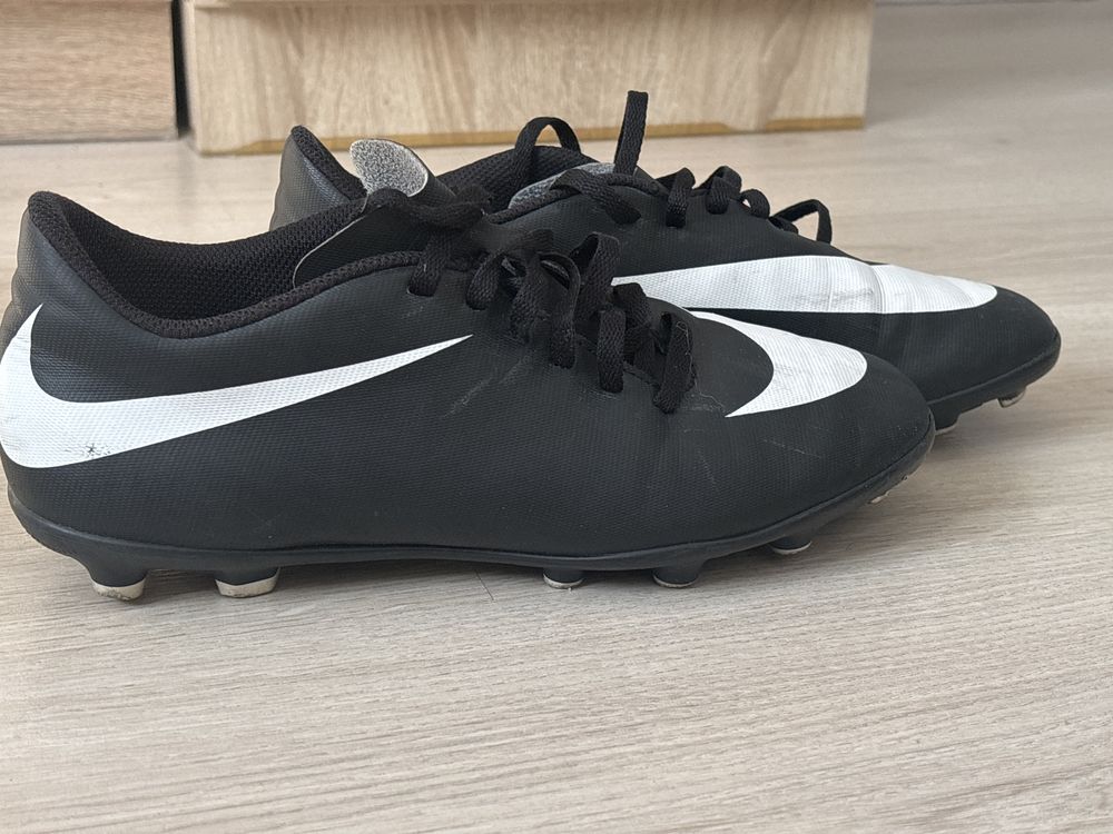 Ghete football nike negre