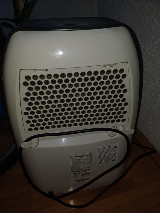 Dezumidificator casnic TROTEC TTK 40 E,