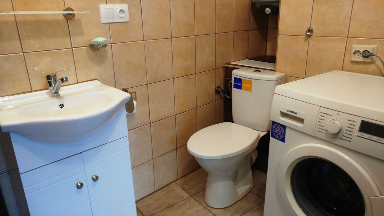Дава се под наем Двустаен апартамент в София, Витоша - 44 кв.м за 382.5 € - Снимка #10