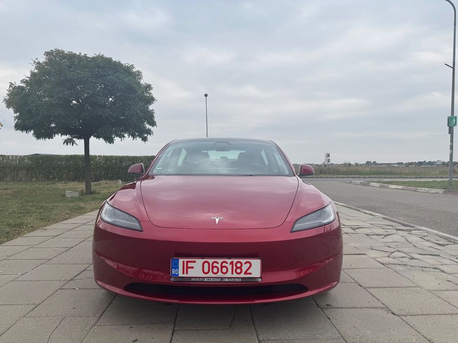 Tesla Model 3 Tesla Model 3 Highland Long range AWD dual motor