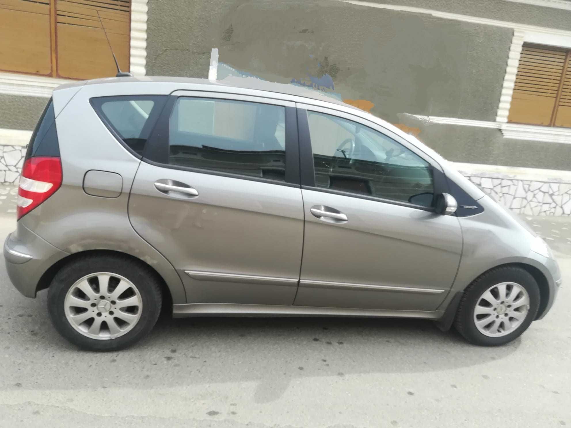 Vând Mercedes A Clasa 180 Elegance