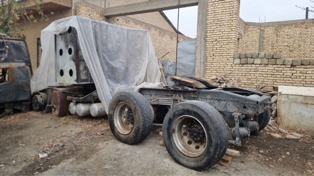 Gruzovoy Howo t7 sotiladi