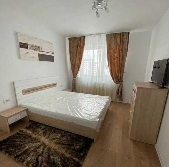 Дава се под наем Двустаен апартамент в Пловдив, Център - 47 кв.м за 153 € - Снимка #1