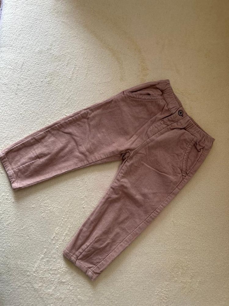 Pantaloni Zara 104