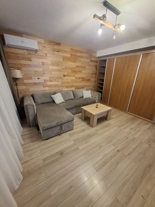 2 Camere Metrou Berceni cu Parcare si Centrala