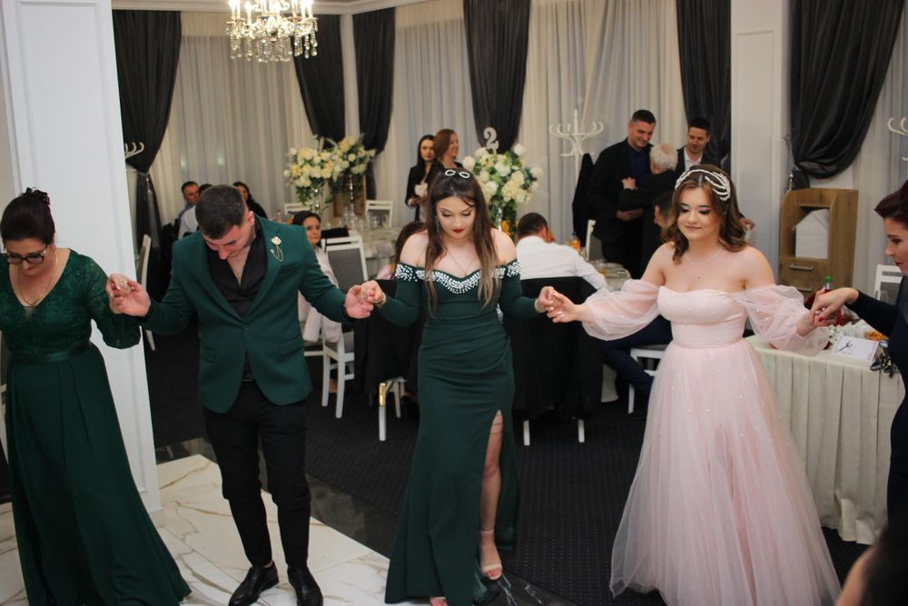 Vând  rochie de seara