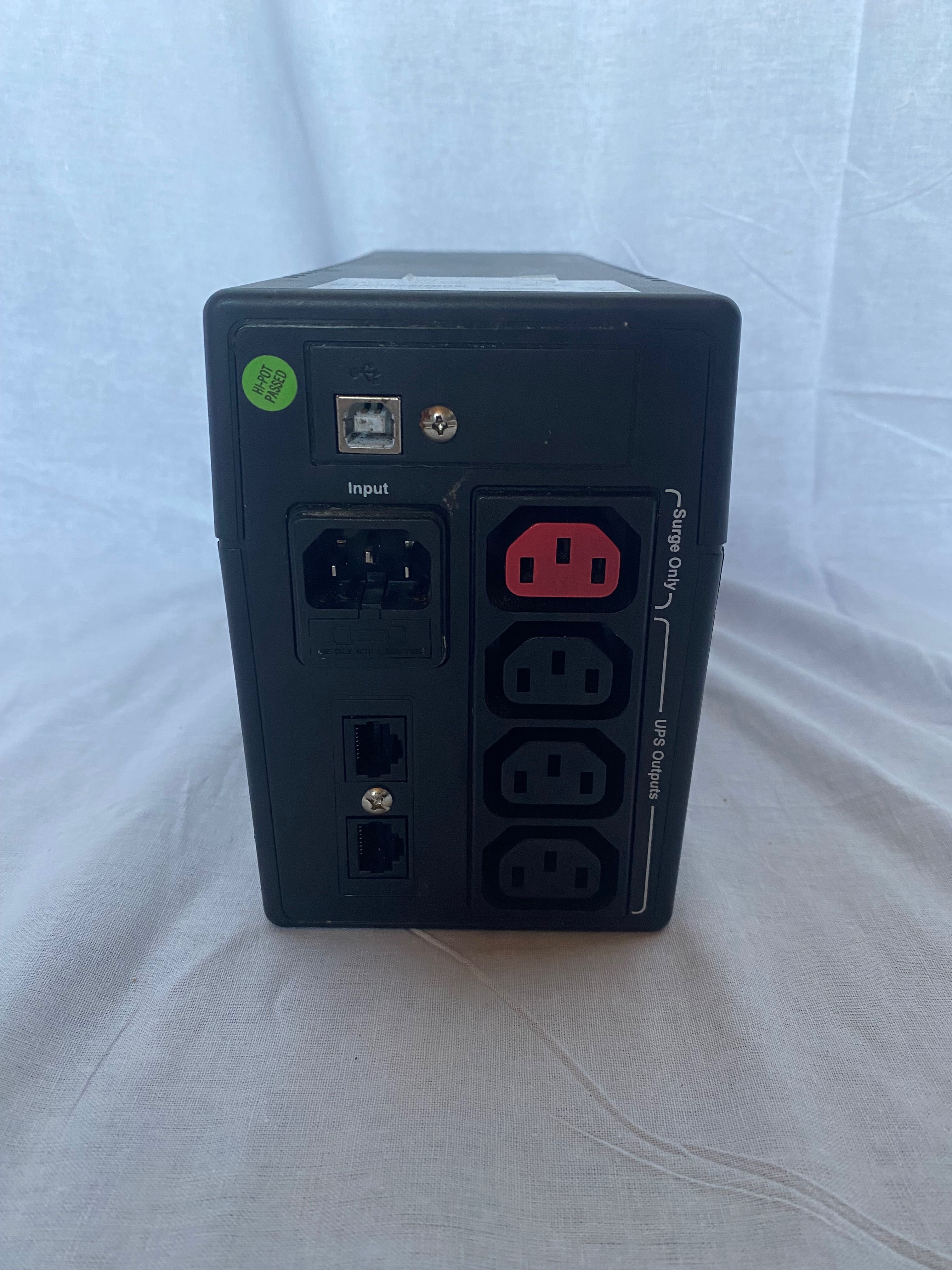 CertaUPS C60-800, линия-интерактивно UPS (Непрекъсваемо Захранване).