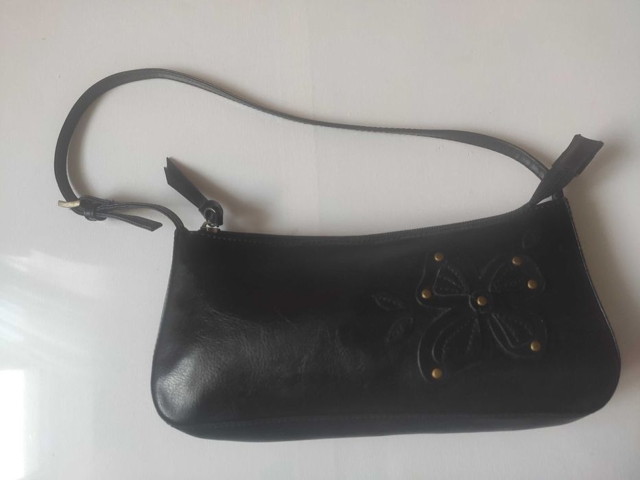 Geanta piele accesoriu moda anii 90