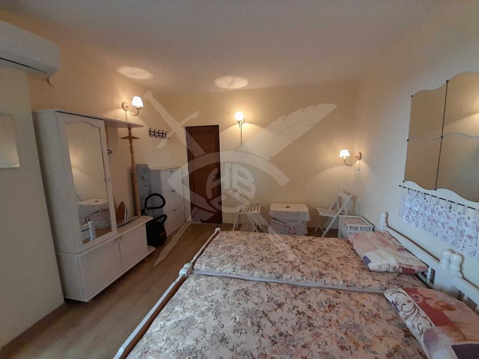 Продава се Двустаен апартамент в к.к. Слънчев бряг - 65 кв.м за 1124 €/кв.м - Снимка #2