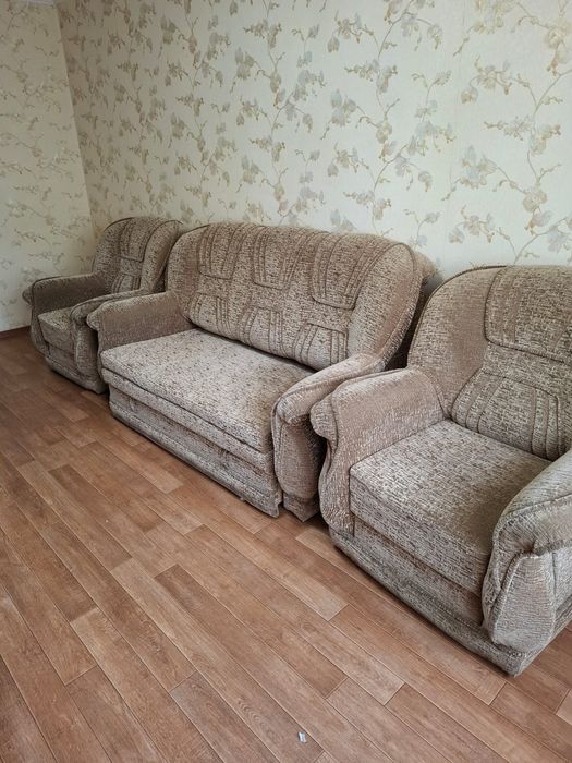 Продам мягкий уголок