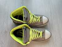 Tenesi Converse military