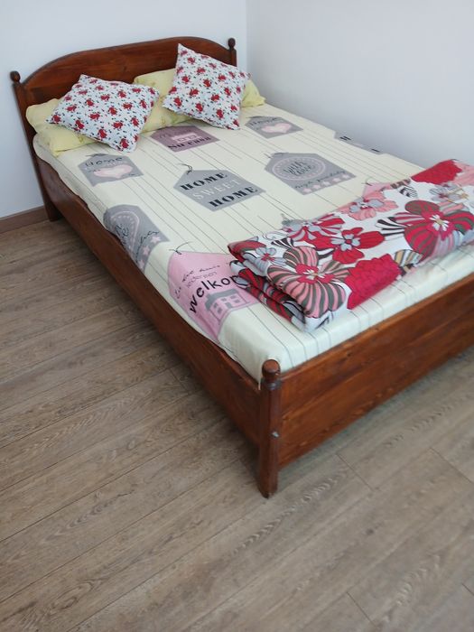 Garsonieră de închiriat