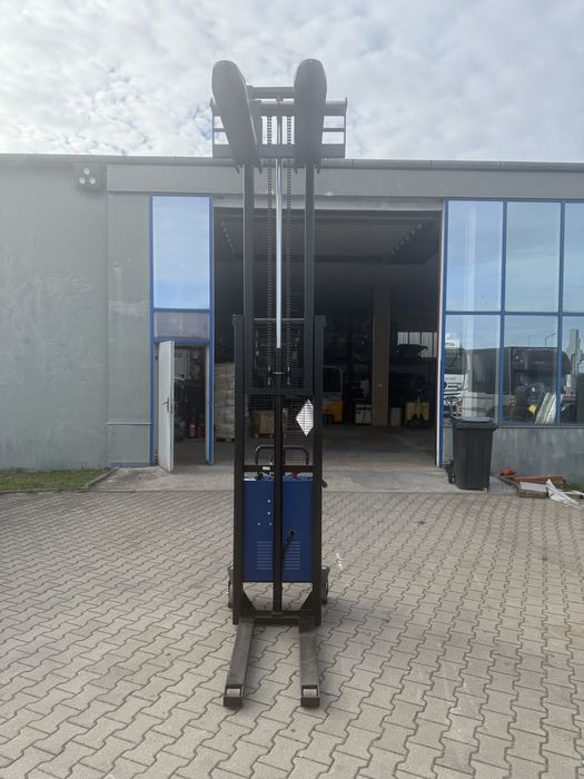 Liza semiautomata , piese liza