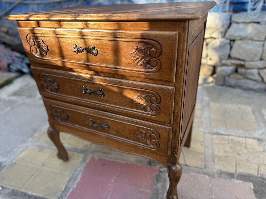 Скрин с 3 чекмеджета стил Луи XV