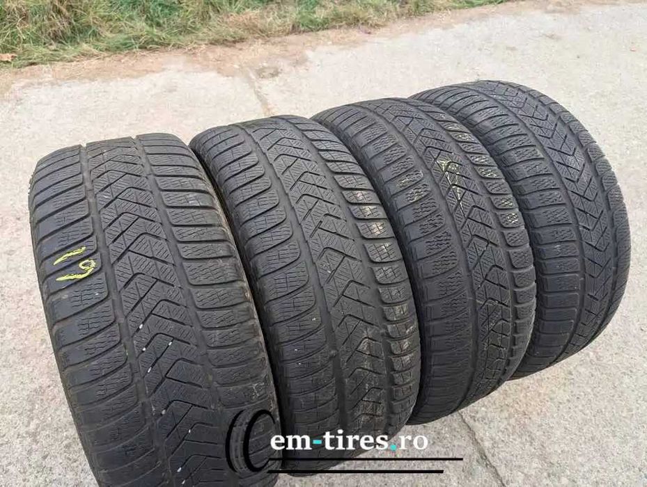 SET 4 Anvelope Iarna 245/45 R19 PIRELLI Sottozero 3 102V - Runflat
