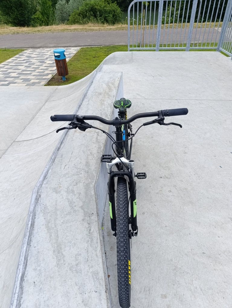 Sprint active custom