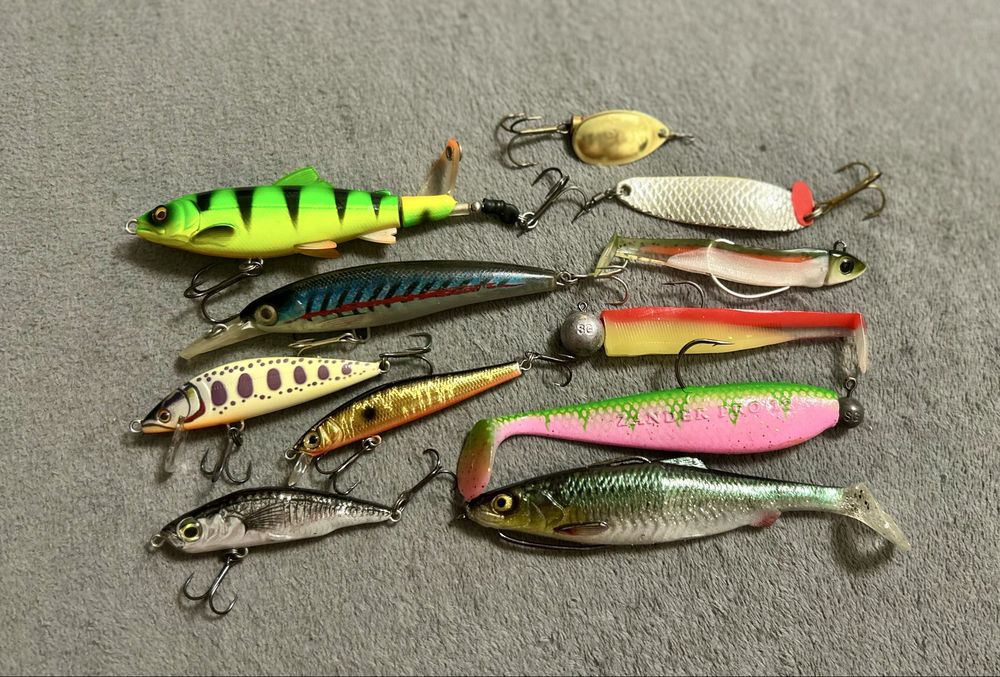 Комплект изкуствени примамки за спининг риболов