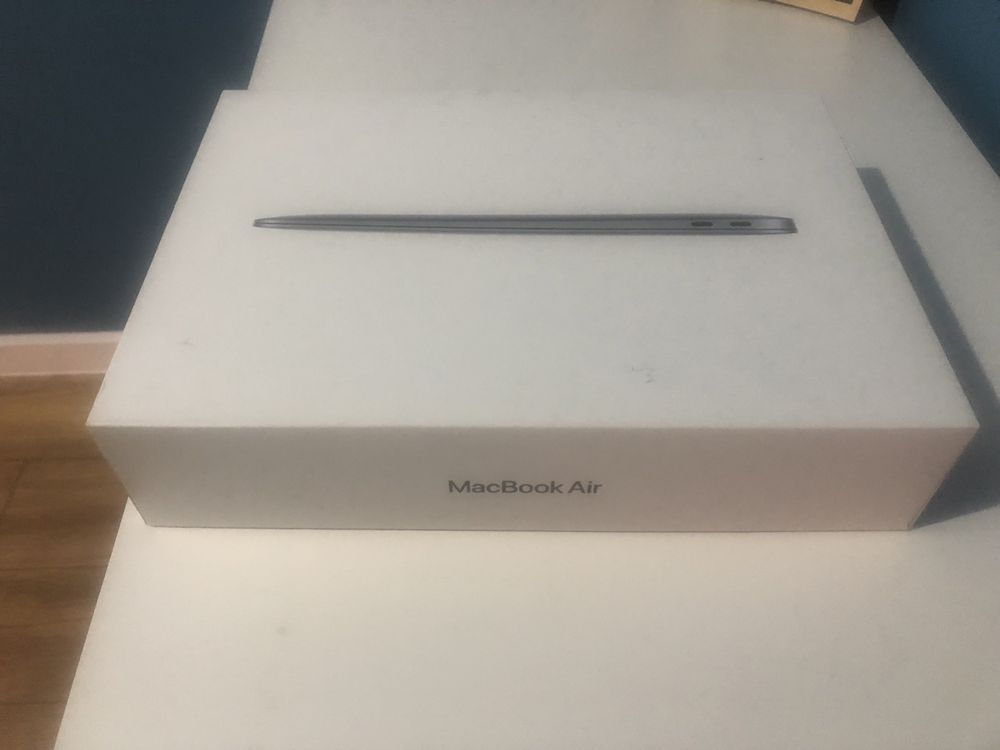 Ноутбук MacBook Air M1, 256 GB