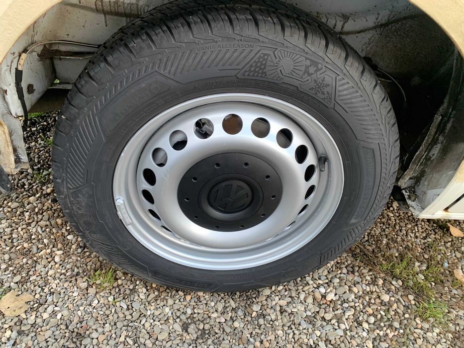 Roti/Jante VW TRANSPORTER+Anv Barum 205 65 R16C Noi_DOT 2024_AllSeason