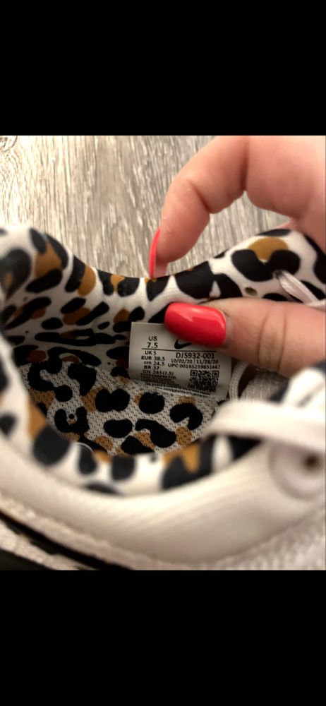 Дамски обувки Nike
