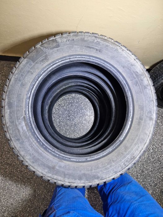 Гуми DEBICA 175 65 R14 Зимни