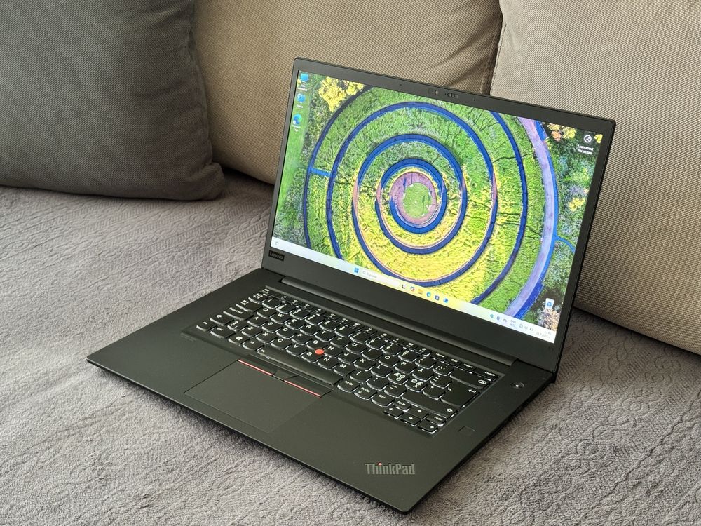 15.6’FHD IPS/i7-9750H/Thinkpad P1 Gen2/32GB DDR4/512GB SSD/QuadroT1000