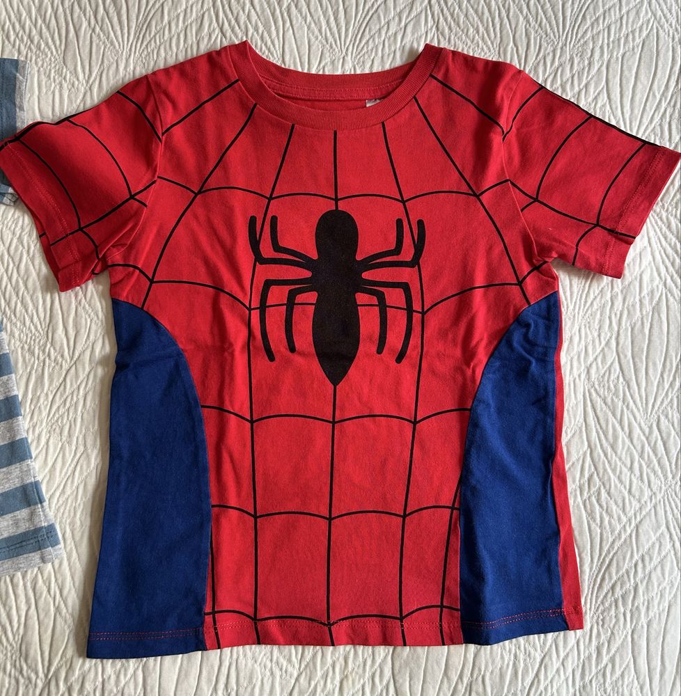 Детски тениски Spiderman, динозаври, пиратски кораб 98-104 см.