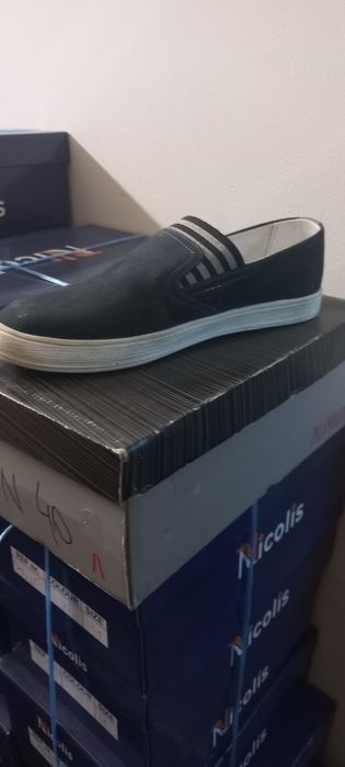 Pantofi lichidare de stoc