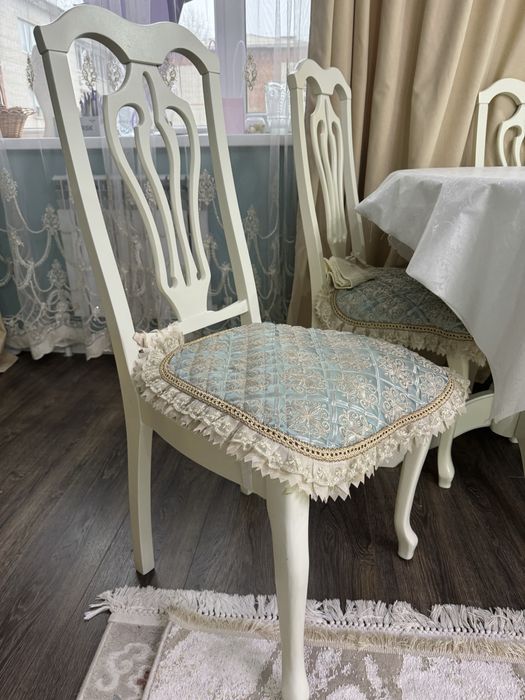 Продам стулья в отличном состоянии