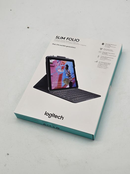 Husa cu tastatura Logitech Slim Folio pentru iPad gen 7,8