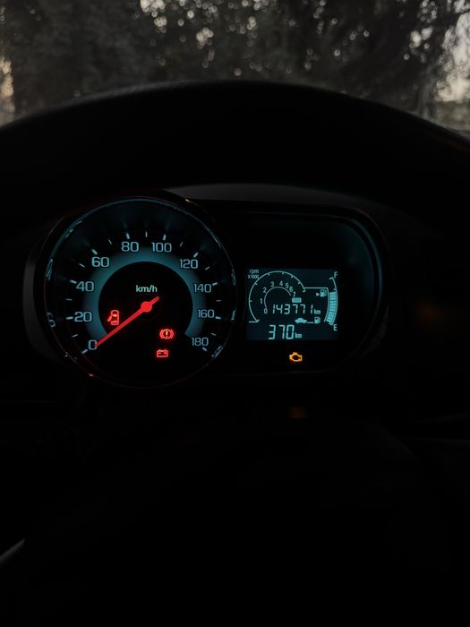 Spark ravon oq 3-pazitsiya gaz bor