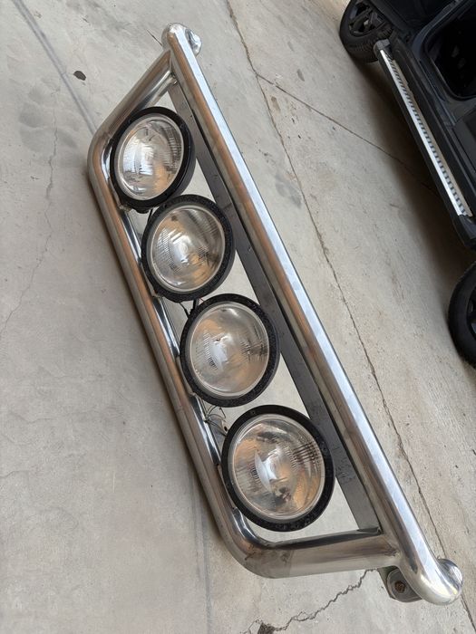 vand proiectoare camion 24V + bull bar