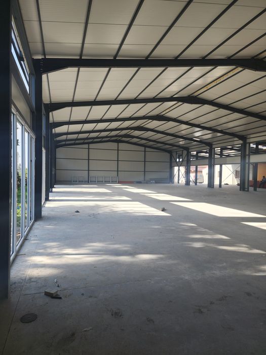 Vând hala metalică 35x14x4