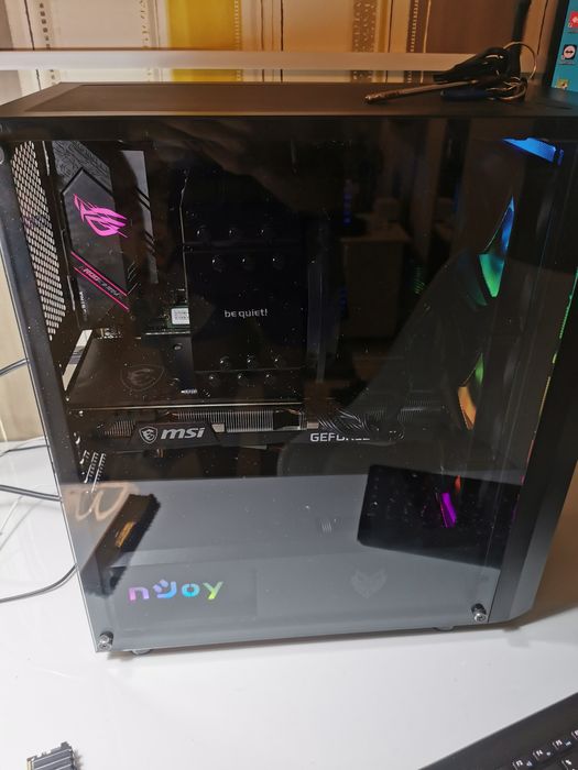 Unitate PC Gaming  – Ryzen 7 5800X + RTX 3070 | SSD 1TB | 32GB RAM