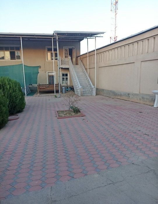 8 ком Юнсабоде аренда Участок