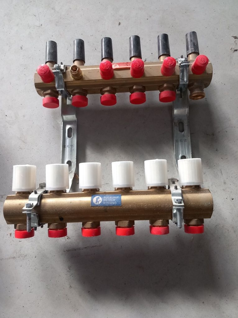 Repartitor caldura pardoseala