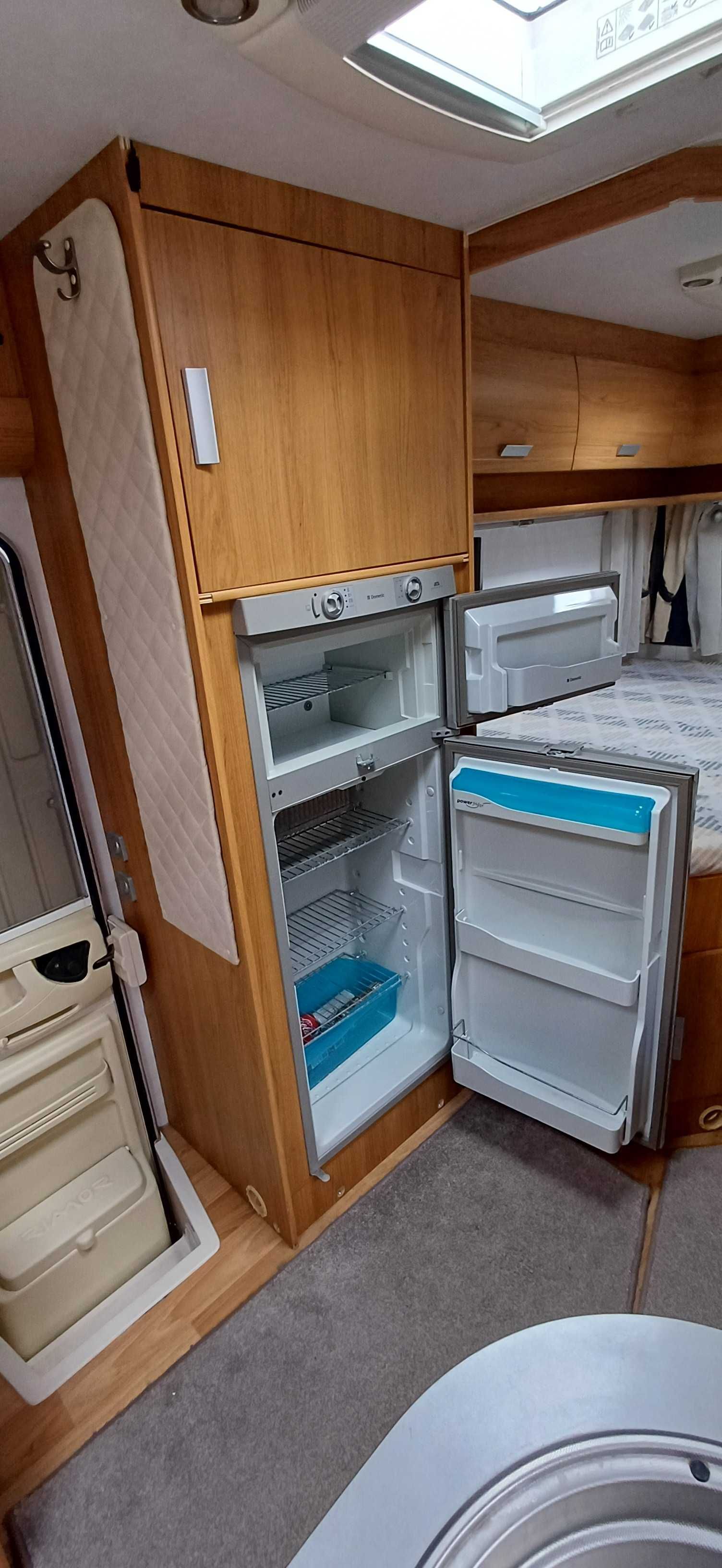 Продава Кемпер Rimor Sailer 647