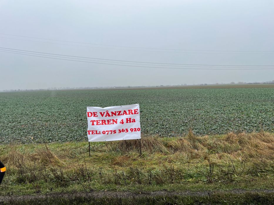 Teren extravilan (intravilan)