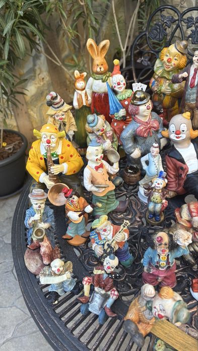 Vând colectie Clovni